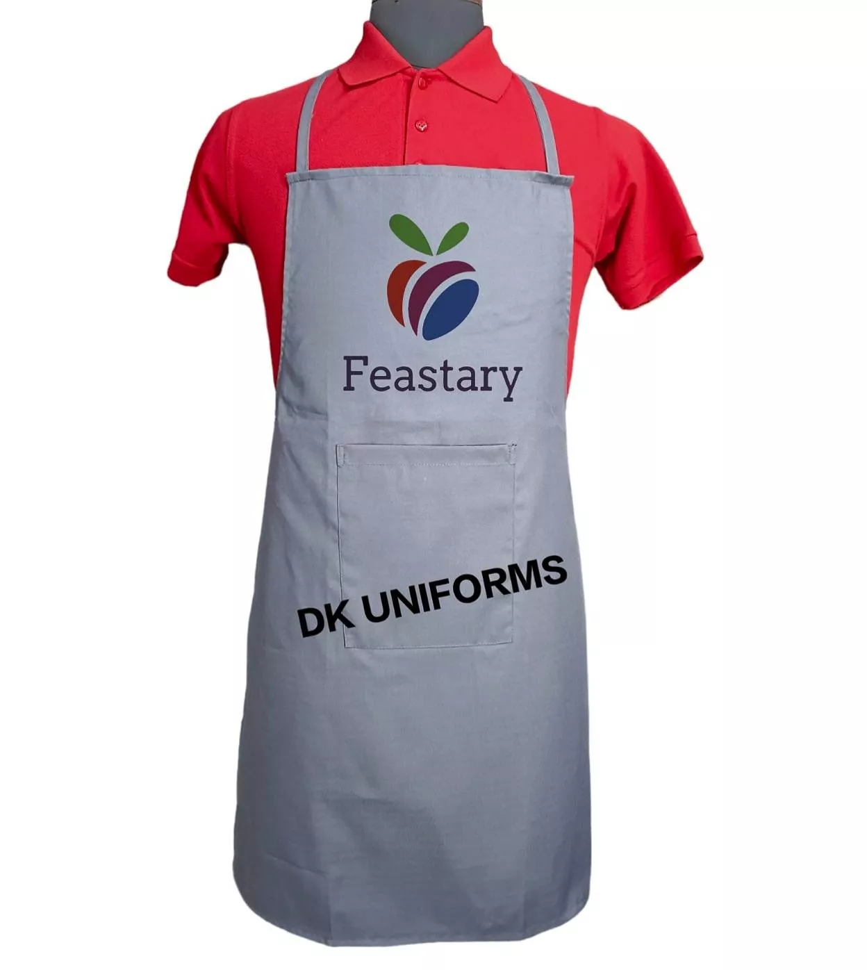 High-quality chef apron in New Delhi designed for comfort and functionality, featuring durable fabric and adjustable straps.