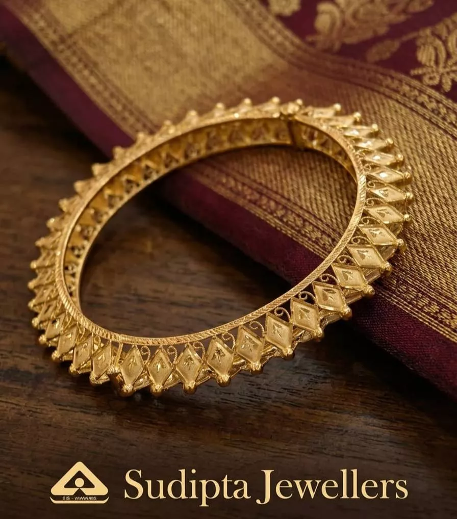 Kangan Gold in Bankura - Timeless Elegance
