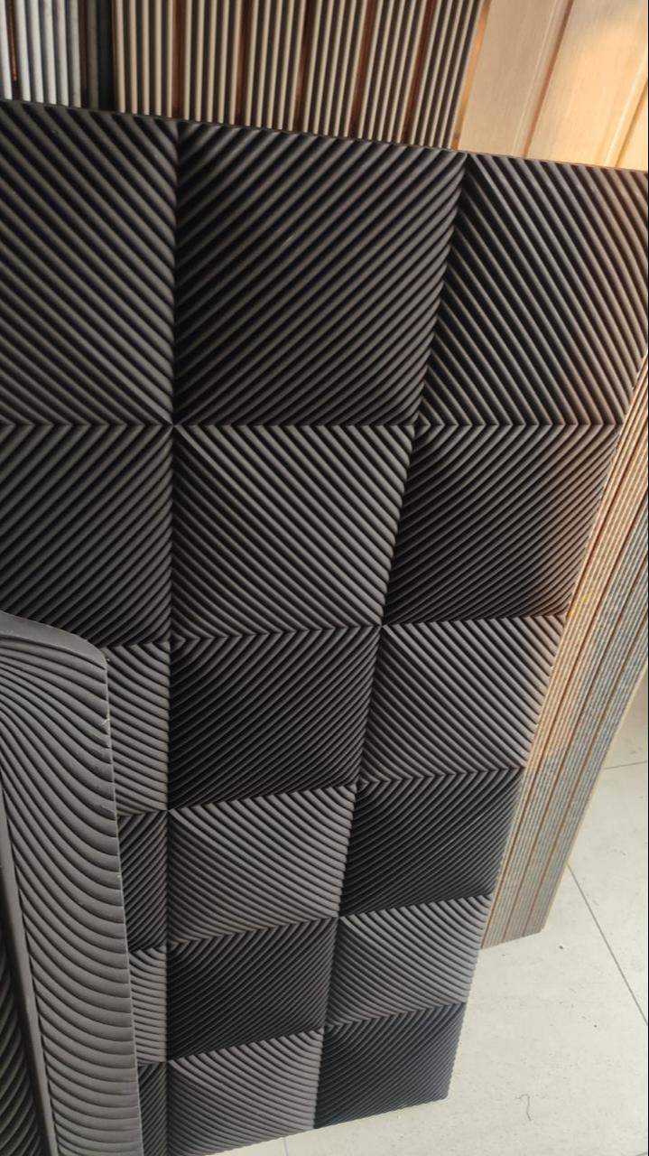 Stylish 3D textured wall panel in Raebareli featuring modern design elements suitable for home interiors.