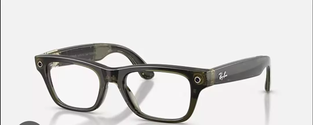 Stylish BLAYZER OPTICS GEN2 RW7001 TRP.DARK OLIVE sunglasses featuring a dark olive frame and premium lenses, perfect for out