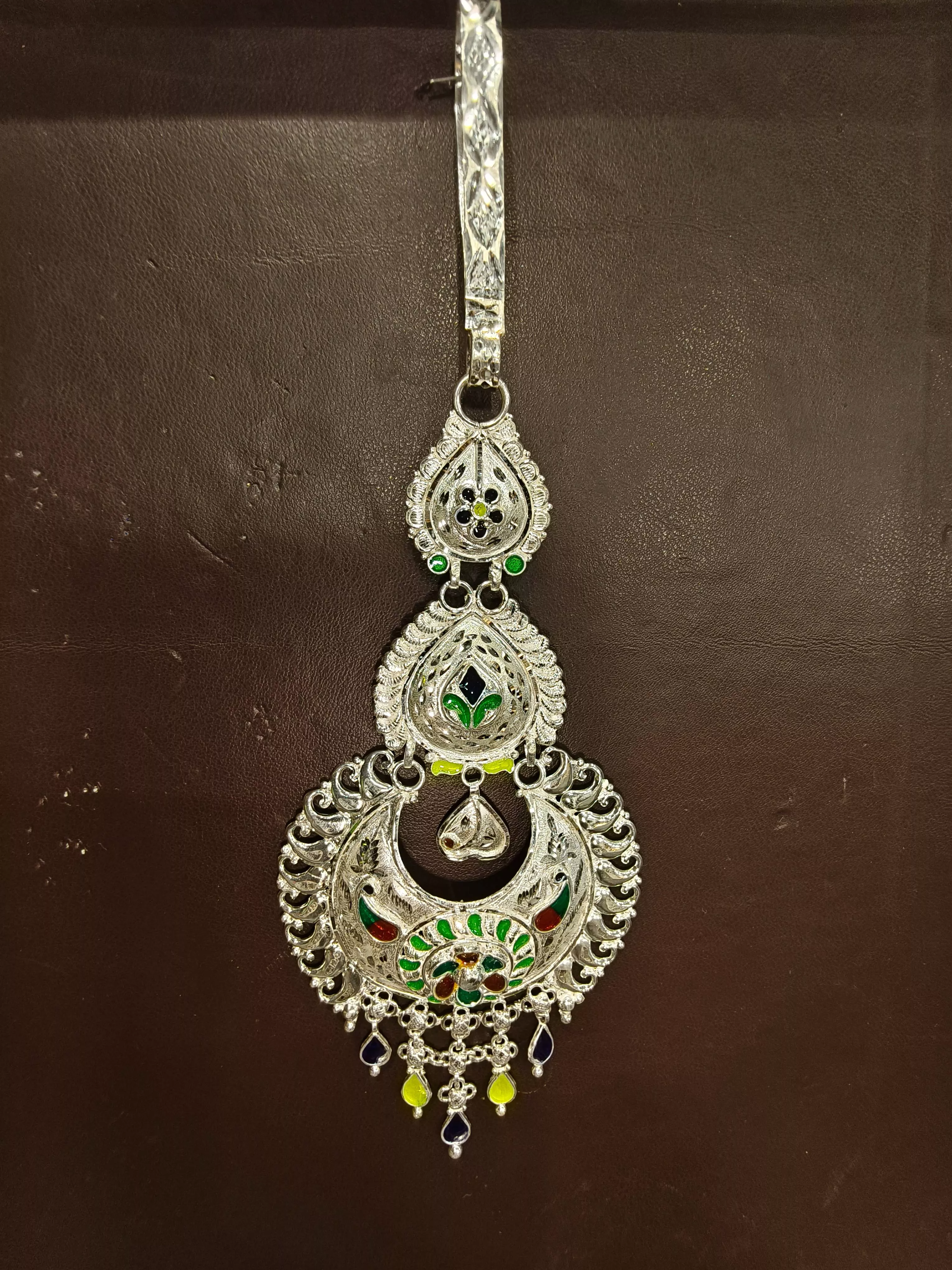 Elegant Ledies silver guccha accessory displayed in TWENTYFOUR NORTH PARGANAS