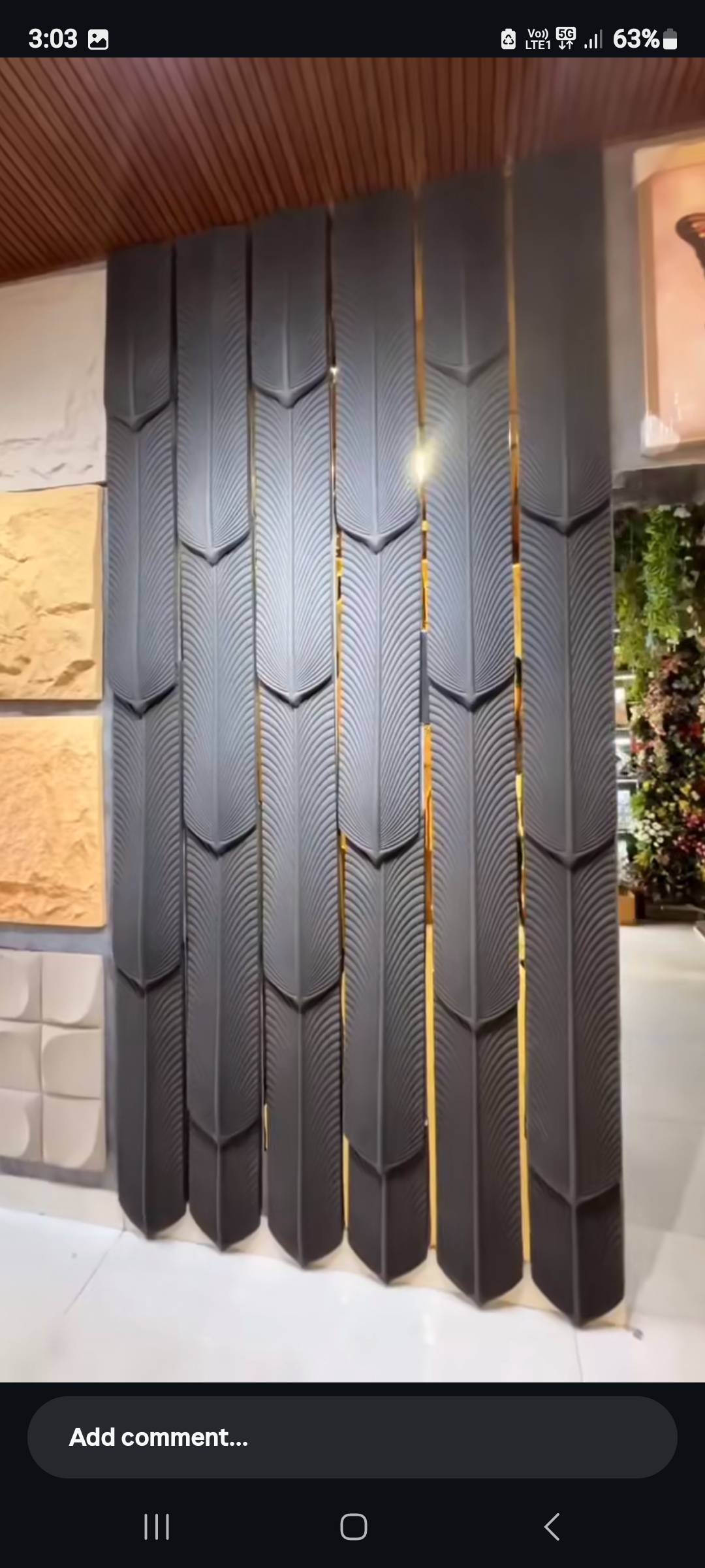 Stylish Pu feather leaf crafted from high-quality materials, showcasing its elegant design suitable for any wardrobe in Raiba