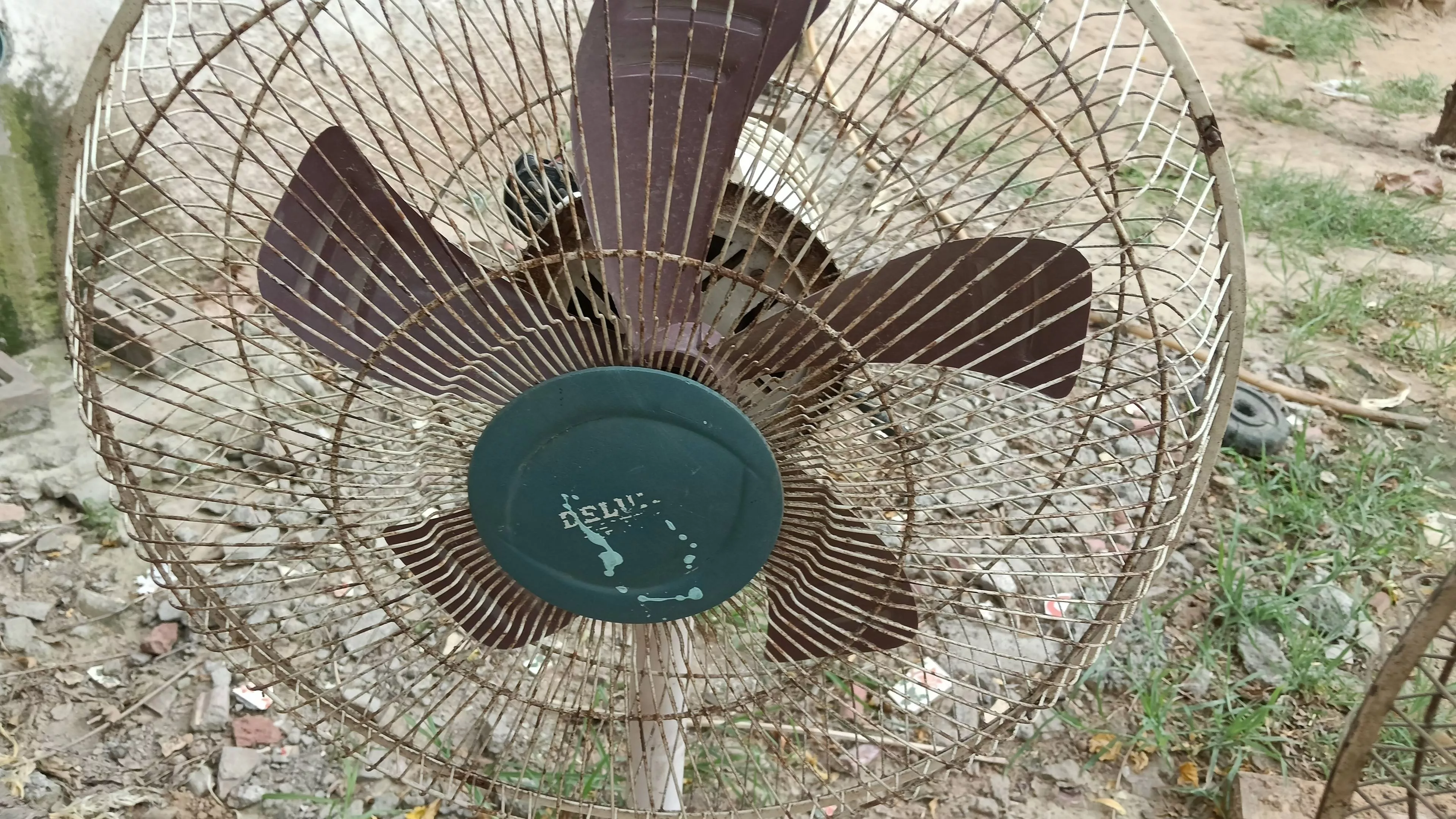 High-quality fan designed for efficient cooling in SIWANI