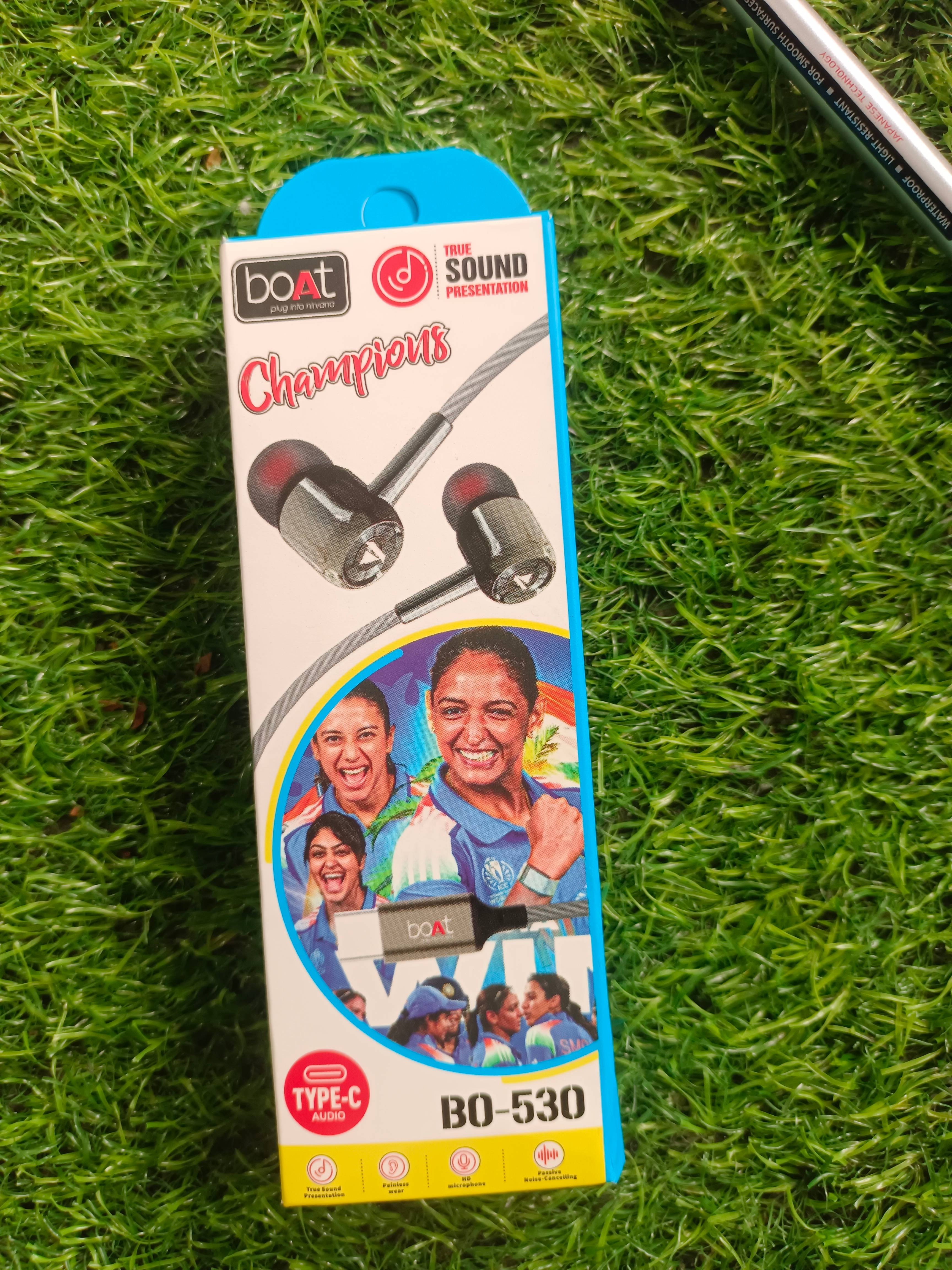 Boat Champion Headphones designed for boating enthusiasts in Kangra