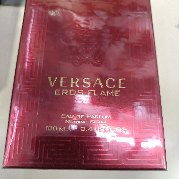 Versace Eros Flame-https://media.vyaparify.com/vcards/products/98300/product_1733640816.png Image