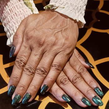 Refilling Nail Art | NAILVANA BEAUTY SERVICES | 