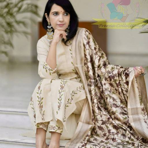 Classy Embroidery Set in Brahmaniyapara | Elevate Your Style RIDDHI FASHION BRAHMANIYAPARA  Trasiya Road Near  Govindbaug Vegitable Market Pedak Road LANDMARK Govindbaug Vegitable Market