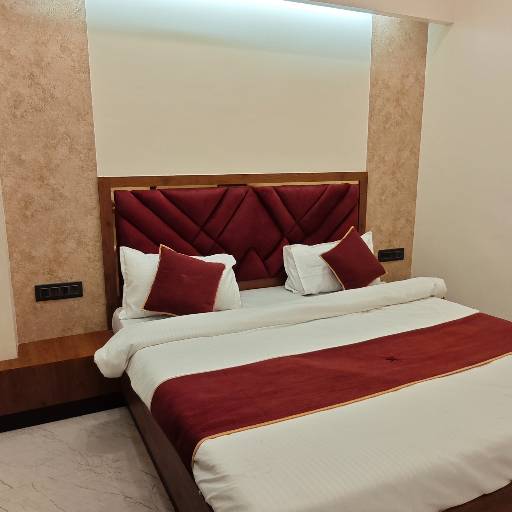 Deluxe Room in Naini | Luxurious Retreat SHRI HARI TRIVENI SANGAM 30 KHARAIL GHAT SACHHA BABA NAGAR NAINI SUB POST OFFICE NAINI ARAIL NEAR SELFY POINT LANDMARK Near Selfy Point Sachha Baba Ashram