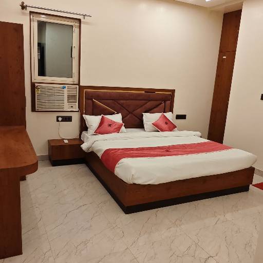 Deluxe Room in Naini | Luxurious Accommodation | SHRI HARI TRIVENI SANGAM | 30 KHARAIL GHAT SACHHA BABA NAGAR NAINI SUB POST OFFICE NAINI ARAIL NEAR SELFY POINT LANDMARK Near Selfy Point Sachha Baba Ashram