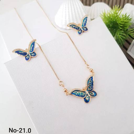 Best Artificial Jewellery in Malad West for Every Occasion | USHA ARTS | Usha Arts Shop   168 Sainath  Market Opposite Patel Shopping Center Malad West LANDMARK Foodland Hotel