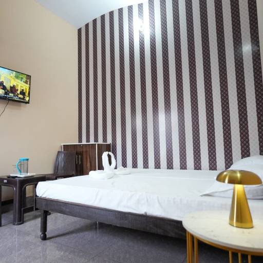 Stay Service in Suratgarh | Comfortable Accommodation at ROYAL GUEST HOUSE, SURATGARH