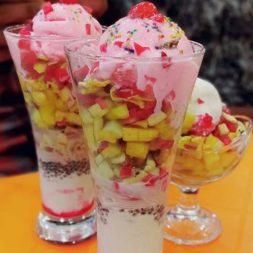 Late Night Ice Cream Shop in Mumbai | Convenient Indulgence at DEVKRUPA ICE CREAM MATKA RABDI, MUMBAI
