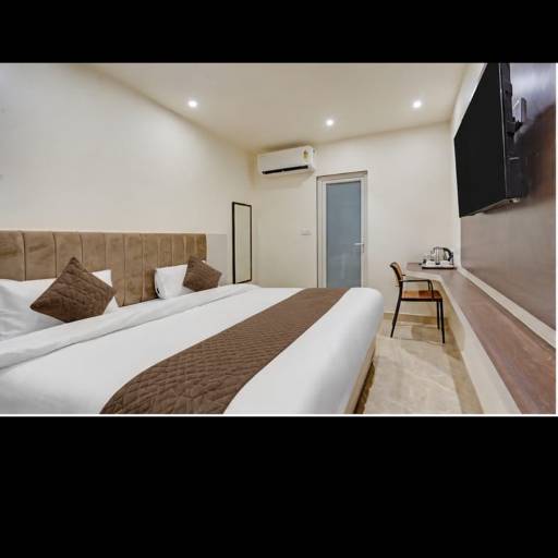 Deluxe Rooms in Varanasi | Luxurious Experience